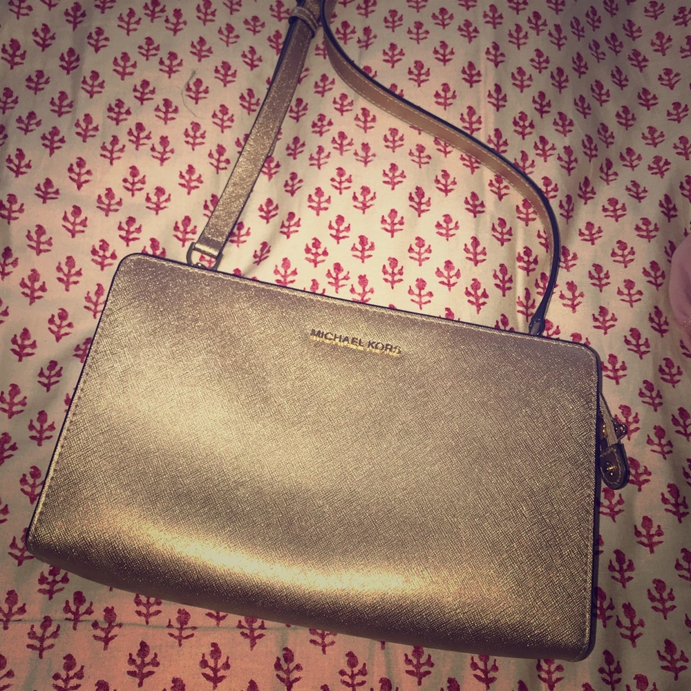 micheal kors purse